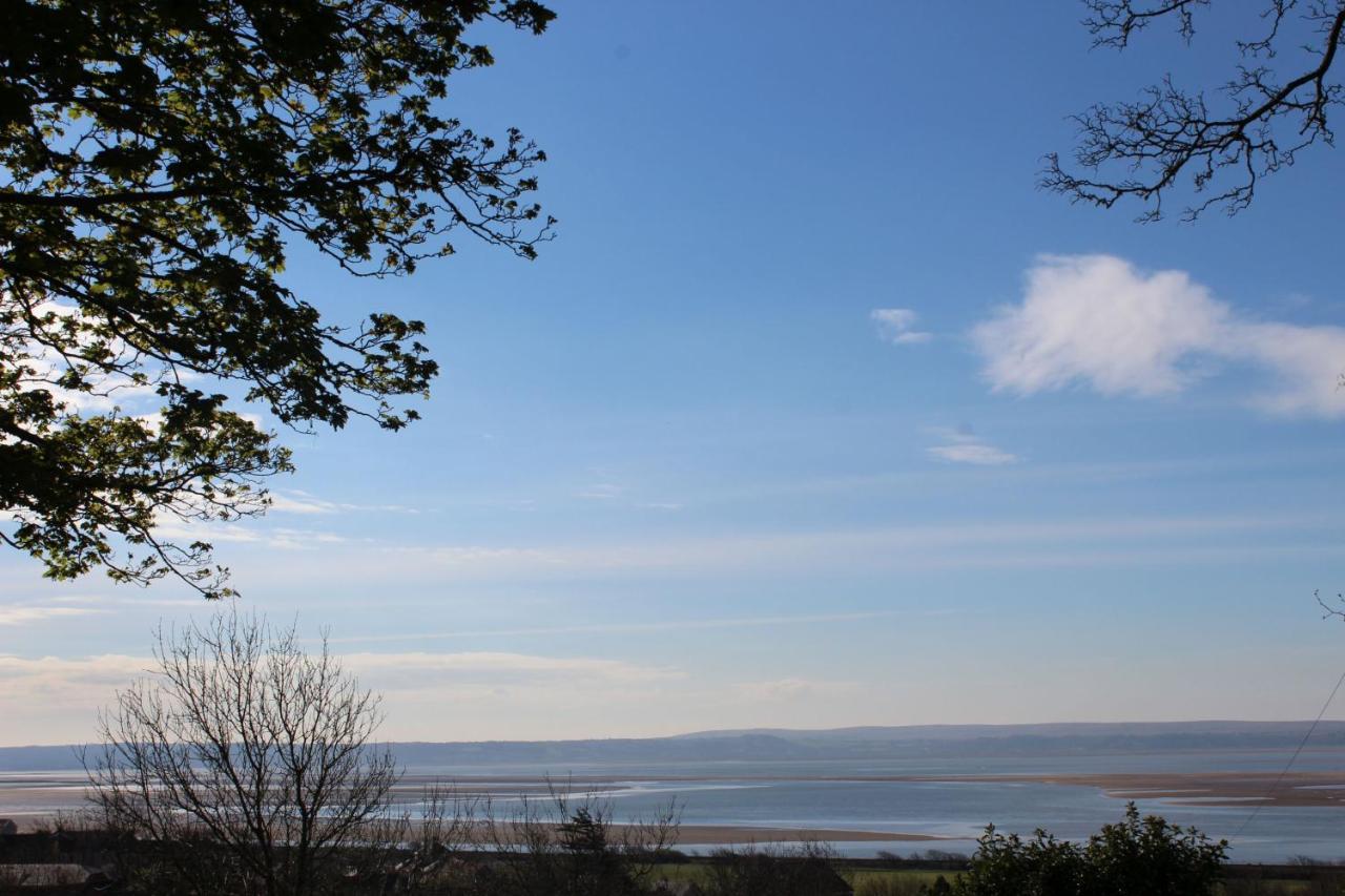 Bronllys Farm Coastal Self-Catering Apartamento Llanelli Exterior foto