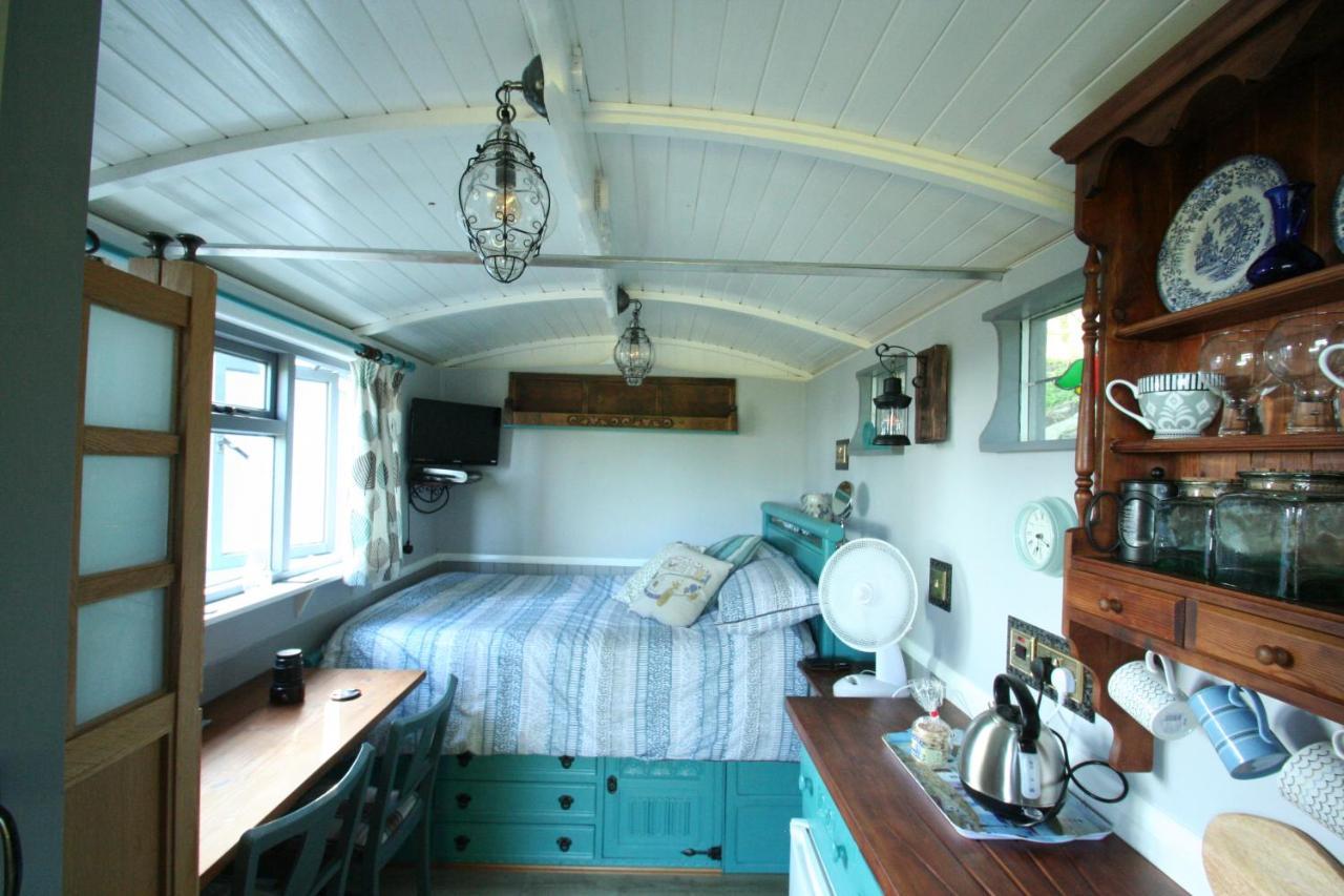 Bronllys Farm Coastal Self-Catering Apartamento Llanelli Exterior foto