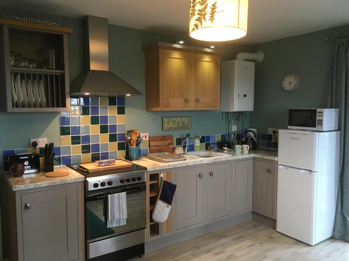Bronllys Farm Coastal Self-Catering Apartamento Llanelli Exterior foto