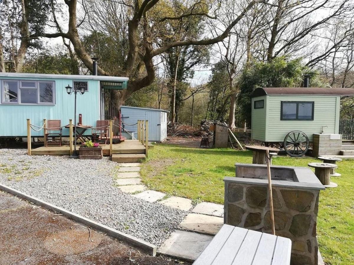 Bronllys Farm Coastal Self-Catering Apartamento Llanelli Exterior foto