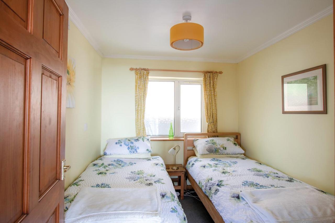 Bronllys Farm Coastal Self-Catering Apartamento Llanelli Exterior foto