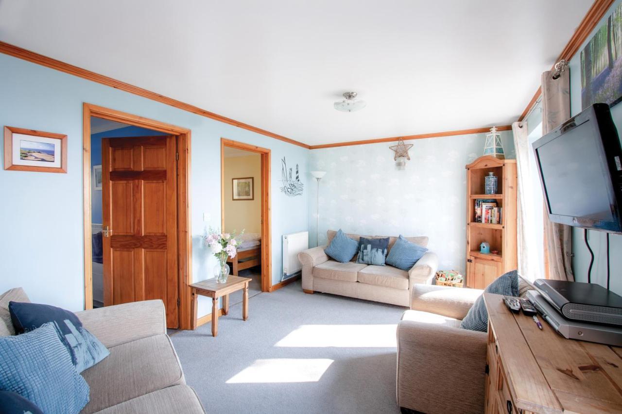 Bronllys Farm Coastal Self-Catering Apartamento Llanelli Exterior foto