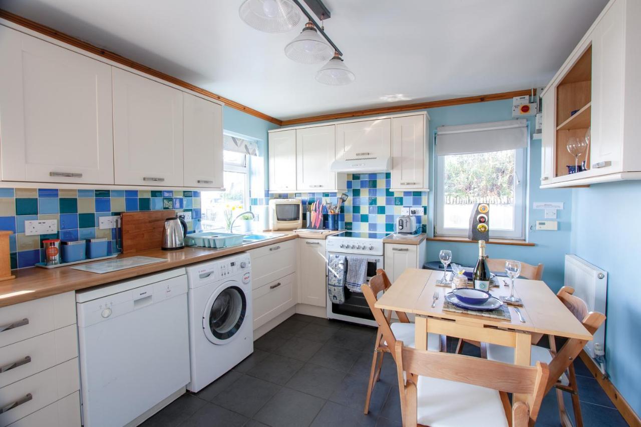 Bronllys Farm Coastal Self-Catering Apartamento Llanelli Exterior foto
