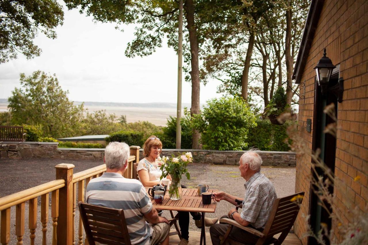 Bronllys Farm Coastal Self-Catering Apartamento Llanelli Exterior foto